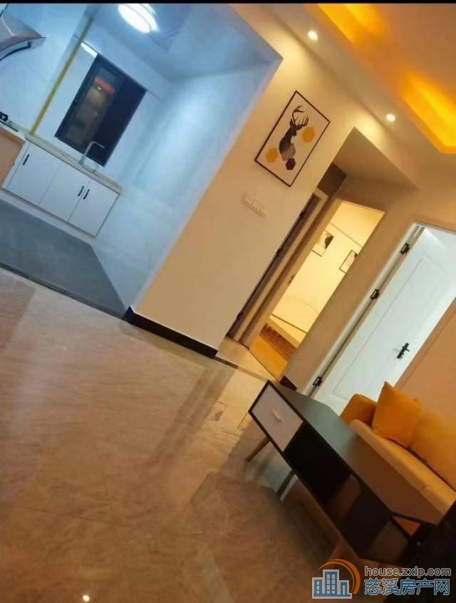 恒元新境70平2室1厅精装2700元直