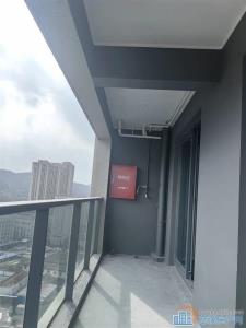 江滨之城 毛坯138平方165万双车位 