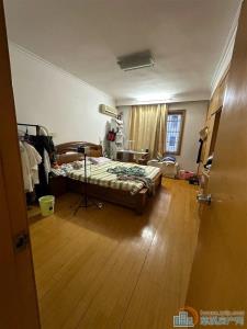 团圈新村 90平 88.8万2楼带车库