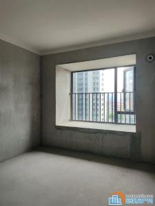 悦翠云庭小区98平130万三居室 202