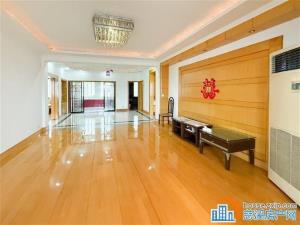 三北公寓 精装 带朝南车库 满五唯一