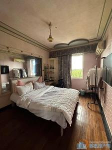 出售城东新村65平106万