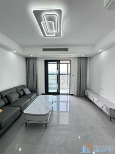 卓越湖樾云著花苑    黄金楼层