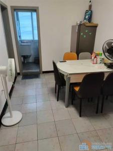 浙师大可读书金山西区直地3楼精装直接房源