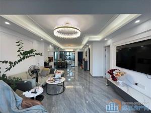 阅江府133平212.8万精装修四居室