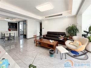 凤鸣梧桐府143平162.8万精装送车位