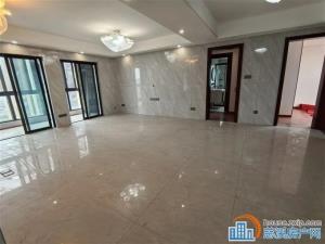 阳光城翡丽湾 全新精装没住过 带车位