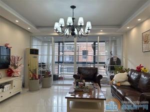 天和家园东区136平126万送车位