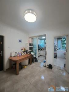 城东新村 精装 低楼层 65平方115万