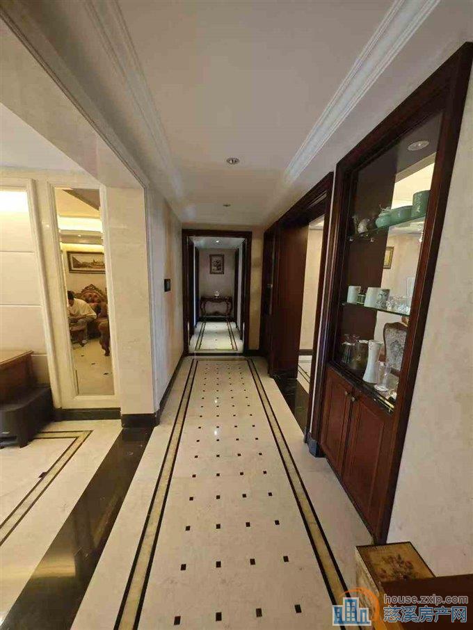 绿城慈园169平豪装带车位308万