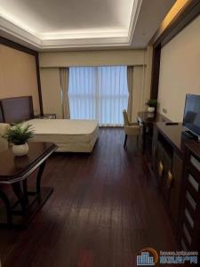 环球2000元