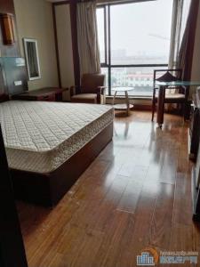 独家出售波斯曼45平93.8万上林可读