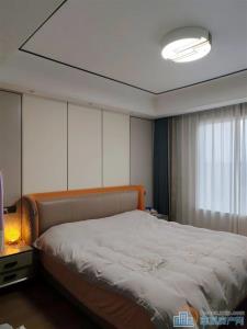 保利俯院江南北区 精装 黄金楼层