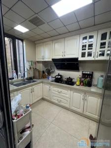 金仕华庭137平 自住精装保养好198万