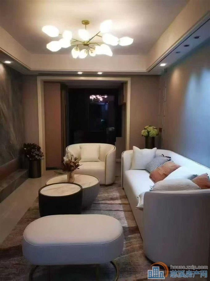 中海湖心半岛三室两厅两卫豪华装修直接房源