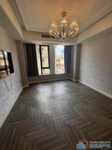 坎墩鸿景苑电梯纯洋房143平185.8万