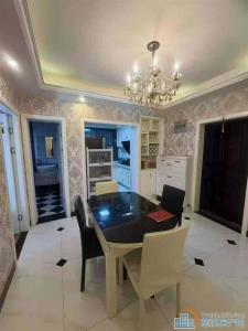 景芳苑4楼77.05平送储物间58.8万