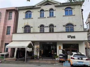 周巷后蔡小区独栋别墅三间三楼