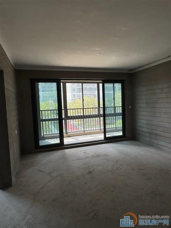 碧桂园泊蔚里    新城河  五开间朝南