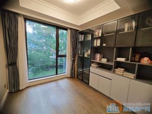 中海湖心半岛 精装130.4平228万