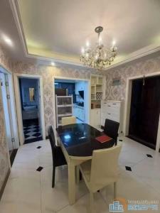 景芳苑4楼77.05平精装58.8万