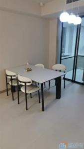 紫阙台 精装三房 月租4300 有车位