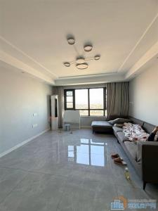 柏顿嘉园 精装118平方 边套带车位