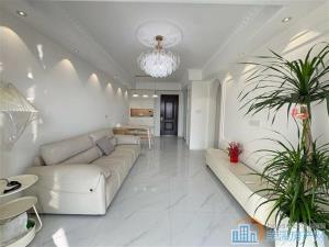 天铂佳苑 精装93平99.8万带车位