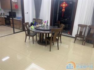 双囍花园 全新婚装 256平 428万