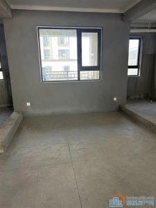 锦尚府143平仅230，满2年带车位。