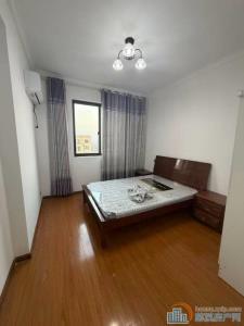 鸣北小区面积105平精装修98万