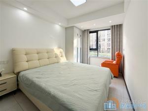 天安盛世臻境112平139.8万精装修