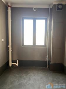 阅江府132平，中上楼层带车位