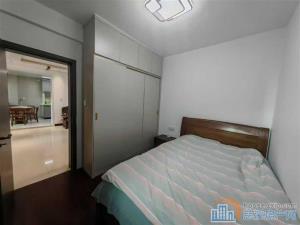 人和家园精装92平架空层一间