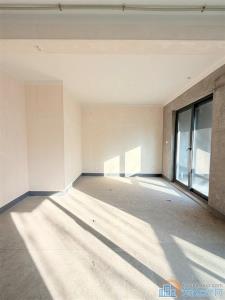 上东宸府95平，155万带车位