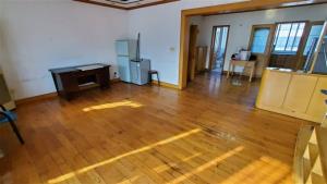 吉祥新村5楼150平送阁楼+车库20平