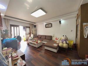 景观花苑 精装125平方119.8万车位