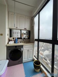 梅林苑 88平88万 精装送车位