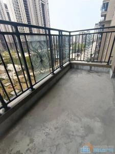 急卖 恒大河悦府126平方65万 低总价