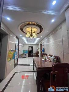 城市桃源电梯洋房115平精装车位126万