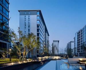 泊誉里大平层带双车位一口价389万直接钥