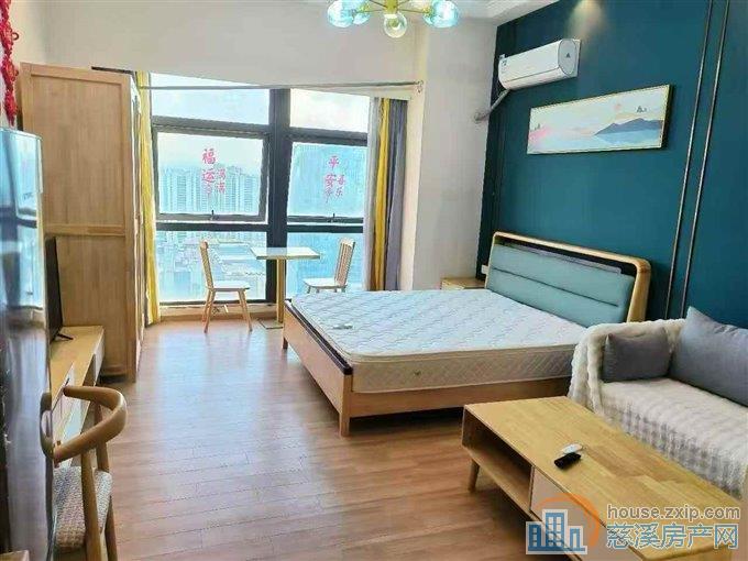 海铂中心52平方精装38万