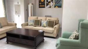 盛泰佳苑欢乐颂107平精装2室2厅2卫