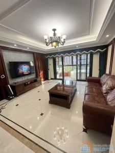 文锦书院金仕华庭137平豪华装修拎包入住