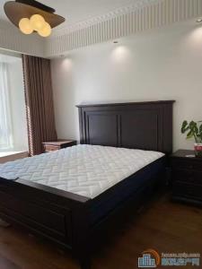 天钻花苑176平全新装修带地暖298万