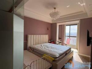 峙山庄园楼层佳128平朝南豪装128万