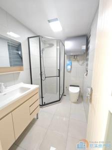 白金湾小高层132平精装129.8万2年