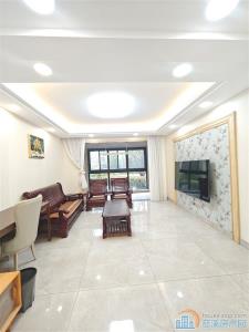 中交盛湖美庐两室两厅两卫首次出租精装直接