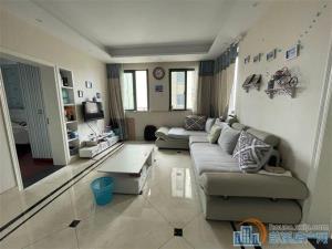 鸣北小区 精装电梯房 月租金2800元