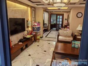 金色港湾130平三室两厅两卫精装可读书